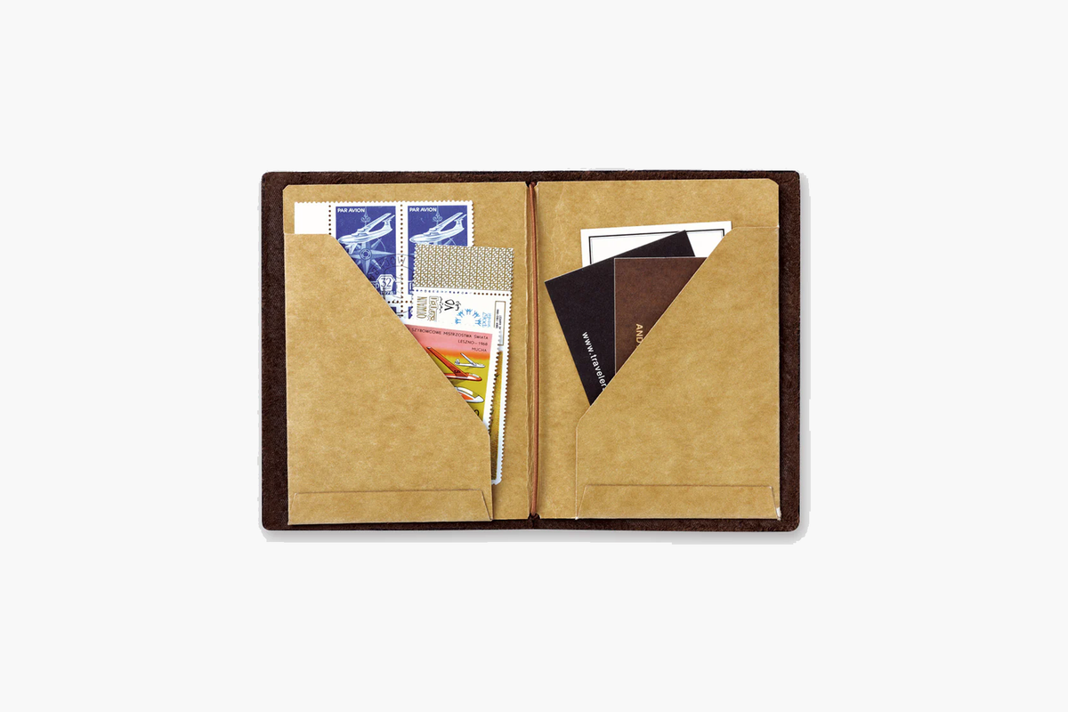 010 Kraft Paper Folder